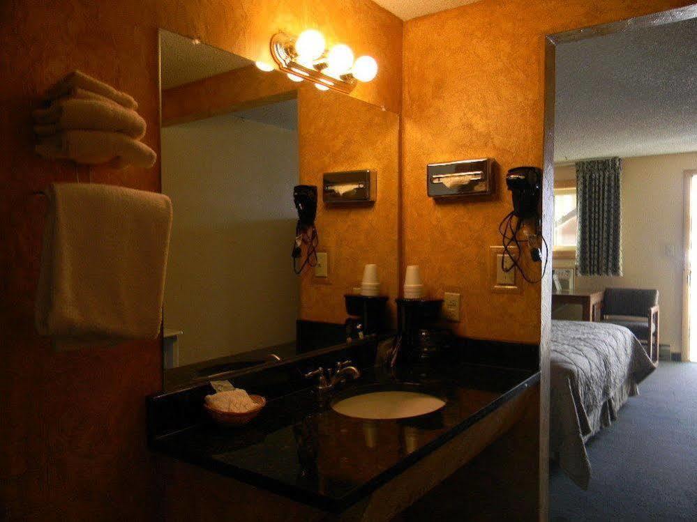 Abc Motel Ганнисон Экстерьер фото